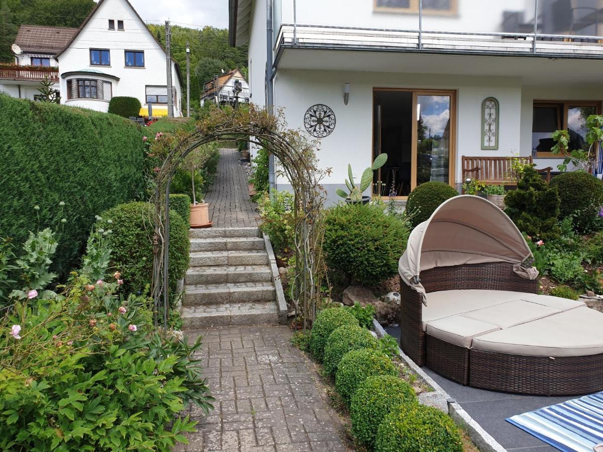 Zum Himmelreich Apartment Wutha-Farnroda Luaran gambar